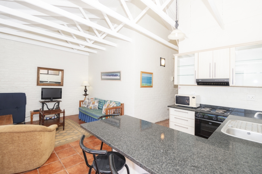 4 Bedroom Property for Sale in Middedorp Western Cape